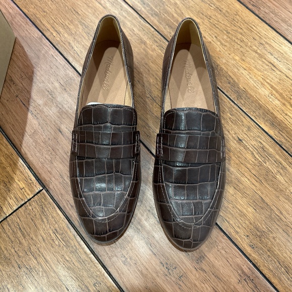 New in Box Madewell loafers! - Picture 1 of 3